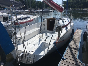 Sprzedam jacht żaglowy Twister 800N - zdjęcie 2