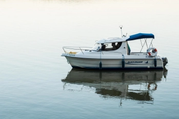 Łódź motorowa / motorówka kabinowa Quicksilver 650 Weekend - zdjęcie 1