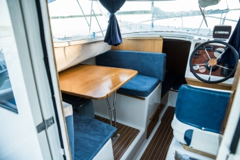 Łódź motorowa / motorówka kabinowa Quicksilver 650 Weekend - zdjęcie 4