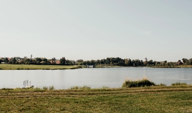 Posiadłość w pierwszej linii brzegowej zalewu - Mazury, Gołdap - miejscowość uzdrowiskowa - zdjęcie 4