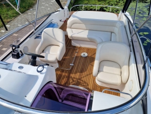 jacht motorowy BAVARIA 29 DC Sport - dwa silniki Volvo Penta 4,3 GXi - zdjęcie 11