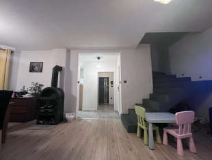 Sprzedam dom na Mazurach  - zdjęcie 1