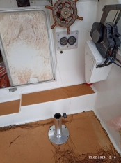 Sprzedam łódź turystyczno-wędkarską - zdjęcie 13