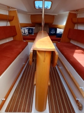 Sprzedam jacht żaglowy Maxus24 - zdjęcie 7