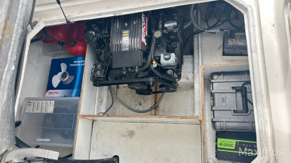 Jacht Motorowy Cruiser Rostyle 222 / Cobrey 250SC  - zdjęcie 11