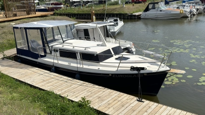 Sprzedam Weekend 820 - zdjęcie 1