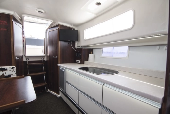 Sprzedam Jacht Motorowy Nautika 830s - zdjęcie 11