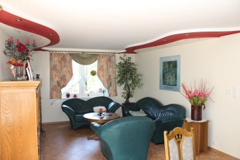 Dom na spokojnym osiedlu w Piszu blisko jeziora Mazury - zdjęcie 24