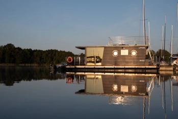 Domek na wodzie, houseboat 6-os., pływający dom - zdjęcie 9