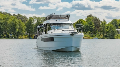 Używany jacht motorowy Platinum 40 Fly 110KM 3-kabinowy - zdjęcie 3