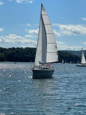 Jacht żaglowy Laguna 26 - zdjęcie 2