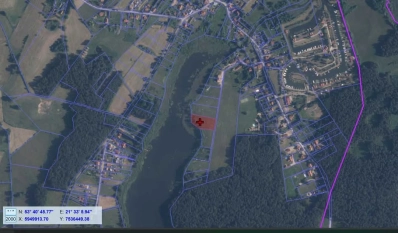 Działka z linią brzegową jeziora Wygryny w Wygrynach - zdjęcie 3