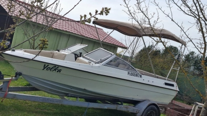 łódź motorowa 5,2 m z silnikiem Ford OMC 2,3 litra - zdjęcie 11