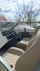 łódź motorowa 5,2 m z silnikiem Ford OMC 2,3 litra - zdjęcie 7