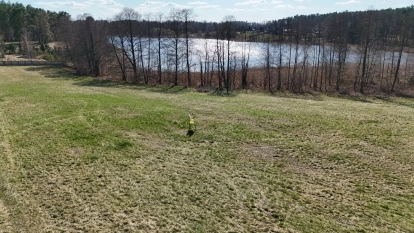 Działka z linią brzegową jeziora Wygryny w Wygrynach - zdjęcie 12