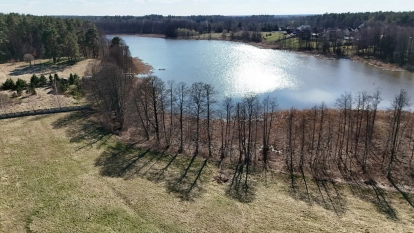 Działka z linią brzegową jeziora Wygryny w Wygrynach - zdjęcie 8