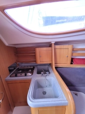 Pakiet 4 jachtów: Maxus 28, Maxus 33.1 RS, Houseboat Navigator 999- 2 sztuki - zdjęcie 3