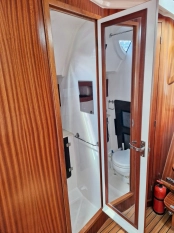Sprzedam jacht żaglowy Maxus 33.1 RS Exclusive - zdjęcie 7