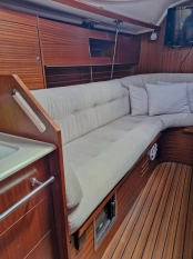 Sprzedam jacht żaglowy Maxus 33.1 RS Exclusive - zdjęcie 3