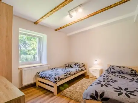 MAZURY 2 APARTAMENTY 4-osobowe nad jeziorem Miłki koło Giżycka