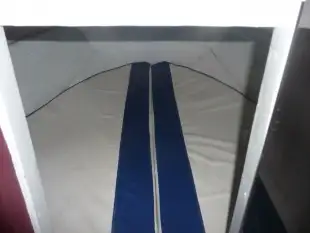 jacht motorowy, mały hausboot - zdjęcie 7