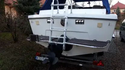 Jacht Łódz kabinowa Hatra USA V8 - zdjęcie 3