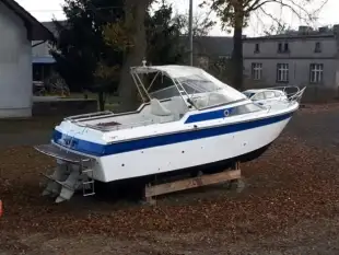 Jacht motorowy kabinowy JEANNEAU Leader 850 Volvo Penta 2 x 140 KM - zdjęcie 5