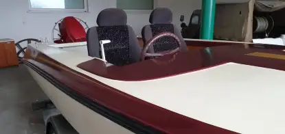 Łódź motorowa - zdjęcie 1