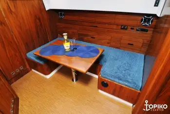 Jacht Nautiner 38 – „Nierdzwny” stan bdb, bogate wyposażenie - zdjęcie 7