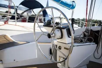 Sprzedam jacht Twister 32 Kajtek - zdjęcie 4