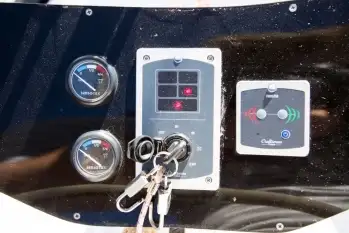 Sprzedam jacht Twister 32 - zdjęcie 2