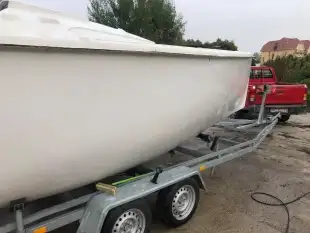 Sprzedam sklejoną skorupę Twister 26 - zdjęcie 3