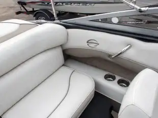 CROWNLINE 18 SS - zdjęcie 8