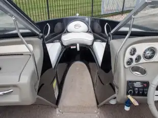 CROWNLINE 18 SS - zdjęcie 6