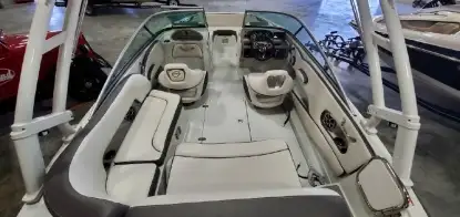 CROWNLINE E215XS - zdjęcie 8