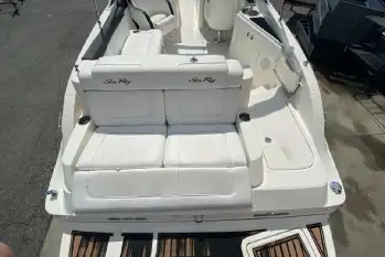 SEA RAY 260 SUNDECK - zdjęcie 3