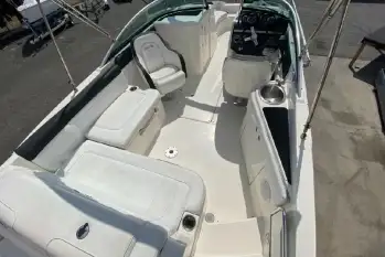 SEA RAY 260 SUNDECK - zdjęcie 2