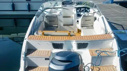 QUICKSILVER 645 ACTIV CABIN