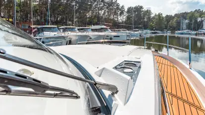 NAUTIC 900