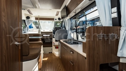 SUNCAMPER 35 FLYBRIDGE