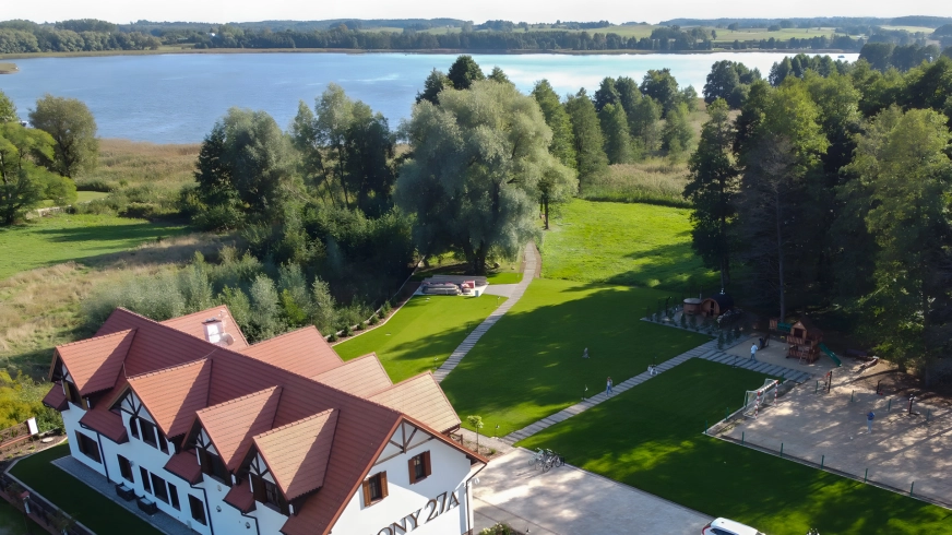 Jezioro Tajty i ukryta przystań