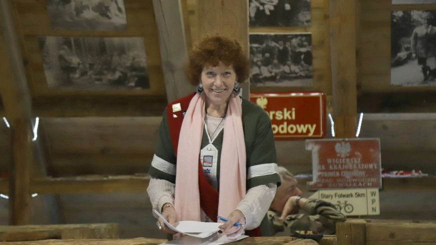Julie Seton z Instytutu Setona w Stanach Zjednoczonych, wnuczka Ernesta Thompsona Setona – twórcy woodcraftu i skautingu leśnego