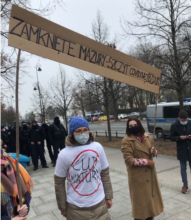 Hotelarze z Mazur protestowali w Warszawie