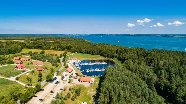 Przystań Zielona Zatoka - zdjęcie 1