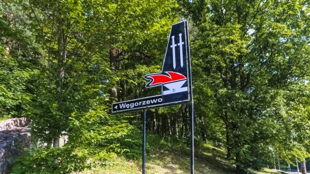 Cmentarz Żołnierzy Radzieckich - zdjęcie 9