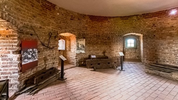 Zamek w Reszlu - zdjęcie 11