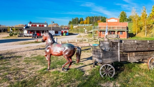 Miasteczko westernowe - Mrongoville - zdjęcie 15