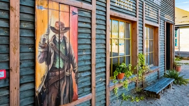 Miasteczko westernowe - Mrongoville - zdjęcie 5