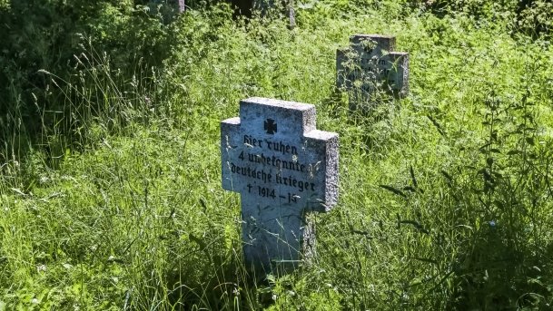 Cmentarz Wojenny - zdjęcie 12