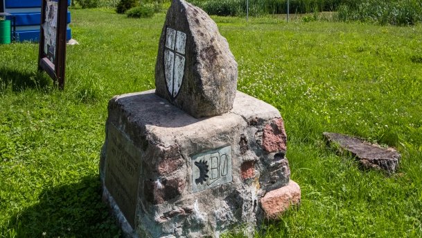 Pomnik poległych w Ramsowie - zdjęcie 2